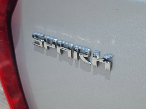 Used 2021 Chevrolet Spark LT FWD image 10