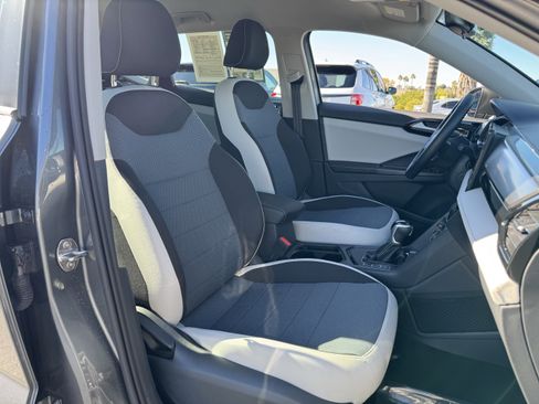 Used 2025 Volkswagen Taos S image 35