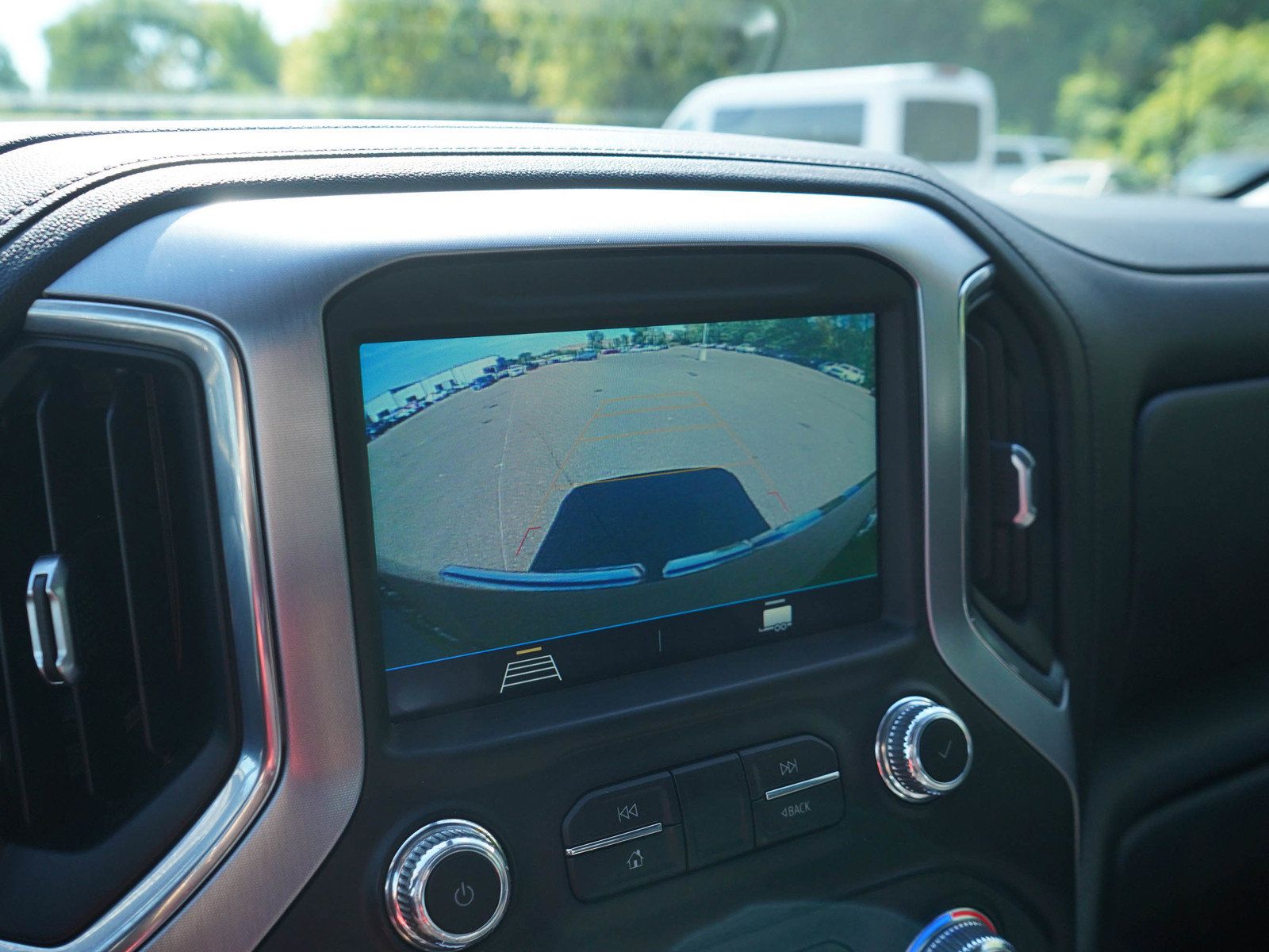 Used 2020 GMC Sierra 1500 Elevation AWD/4WD image 27