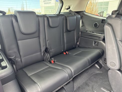 New 2026 Subaru Ascent Limited image 11