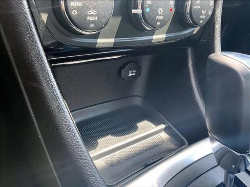 Used 2011 Chrysler 200 Touring w/ Cold Weather Group FWD image 22