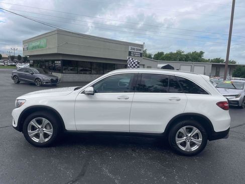 Used 2016 Mercedes-Benz GLC 300 image 4