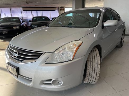 Used 2011 Nissan Altima 2.5 S image 3