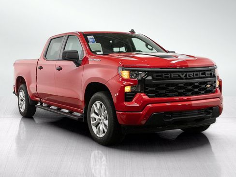 Used 2023 Chevrolet Silverado 1500 Custom AWD/4WD image 8