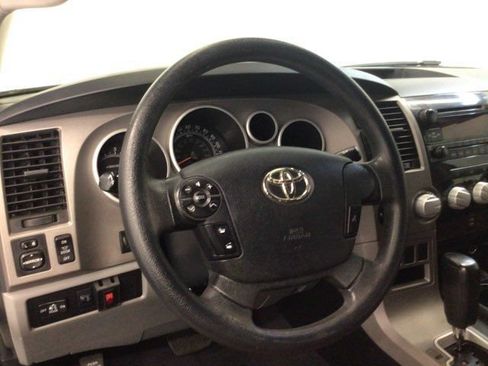 Used 2012 Toyota Tundra 2WD CrewMax w/ Tow Pkg image 17