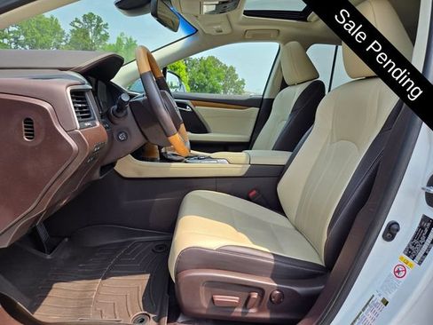 Used 2019 Lexus RX 350 FWD w/ Navigation Package image 9