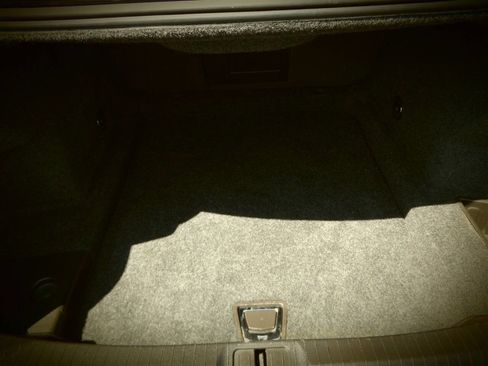 Used 2013 Cadillac ATS Luxury w/ Cold Weather Package image 30