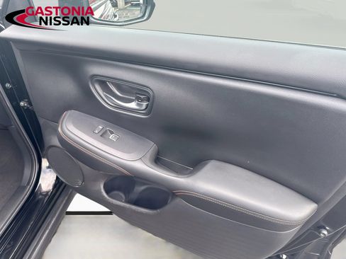 Used 2025 Honda HR-V Sport image 35