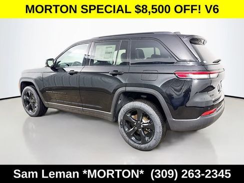 New 2025 Jeep Grand Cherokee Limited w/ Black Appearance Package AWD/4WD image 5