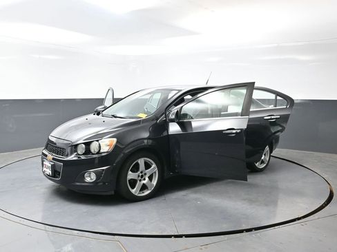Used 2014 Chevrolet Sonic LTZ FWD image 55