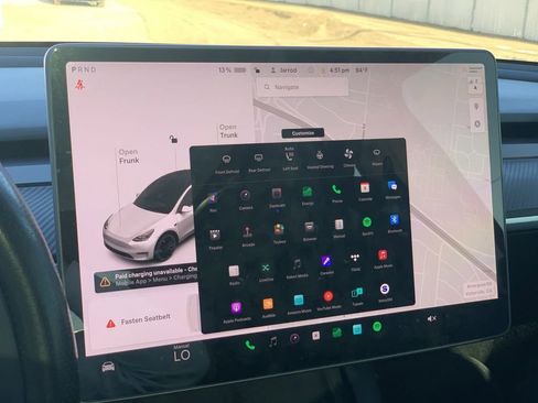 Used 2022 Tesla Model Y Performance image 10