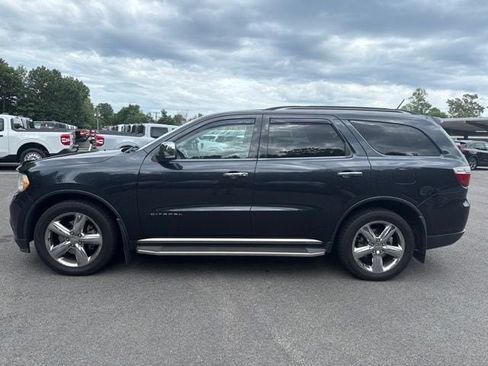 Used 2013 Dodge Durango Citadel w/ Trailer Tow Group IV AWD/4WD image 2