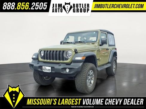 Used 2025 Jeep Wrangler Sport image 1