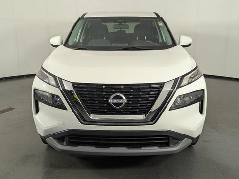Used 2022 Nissan Rogue S AWD/4WD image 3