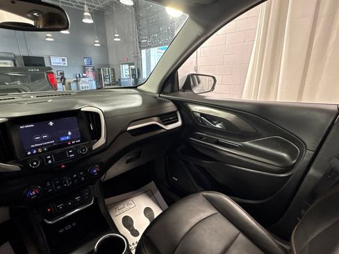 Used 2020 GMC Terrain SLT w/ Preferred Package AWD/4WD image 27