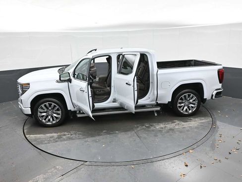 New 2026 GMC Sierra 1500 Denali w/ Denali Reserve Package image 41