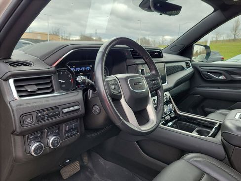 Used 2021 GMC Yukon Denali w/ Denali Ultimate Package image 19