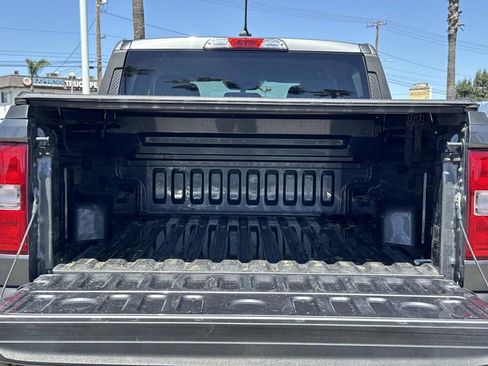 Used 2022 Ford Maverick XLT FWD image 25