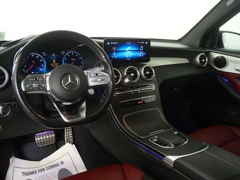 Used 2021 Mercedes-Benz GLC 300 image 17