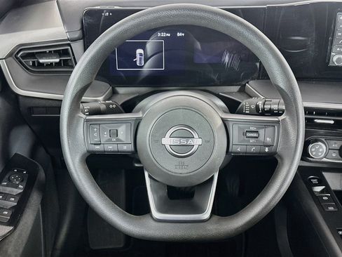 Used 2025 Nissan Kicks S FWD image 18