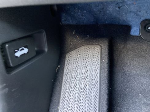 New 2026 Honda HR-V EX-L image 44