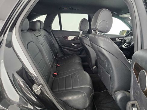 Used 2020 Mercedes-Benz GLC 300 4MATIC image 12