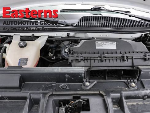 Used 2021 Chevrolet Express 2500 RWD image 9