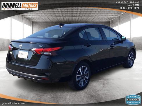 Used 2024 Nissan Versa SV FWD image 5