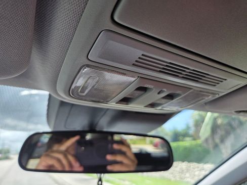 Used 2018 Honda CR-V EX image 24