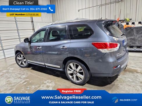 Used 2013 Nissan Pathfinder Platinum w/ Cargo Pkg AWD/4WD image 3
