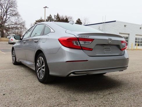 Used 2020 Honda Accord Hybrid image 5