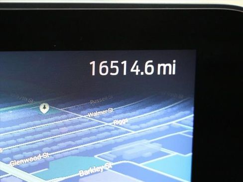 Used 2025 Ford Expedition Active image 32