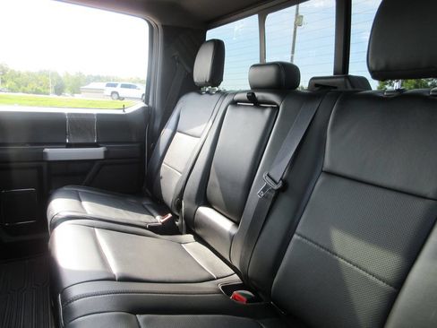 Used 2019 Ford F250 Lariat w/ Lariat Ultimate Package AWD/4WD image 25
