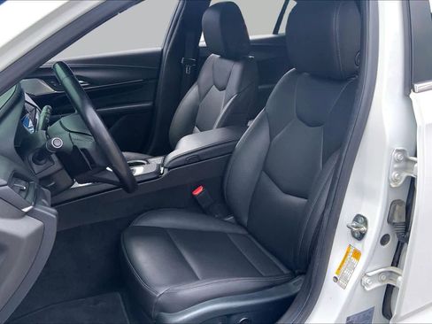 Used 2022 Cadillac CT4 Luxury w/ Sun And Sound Package RWD image 8