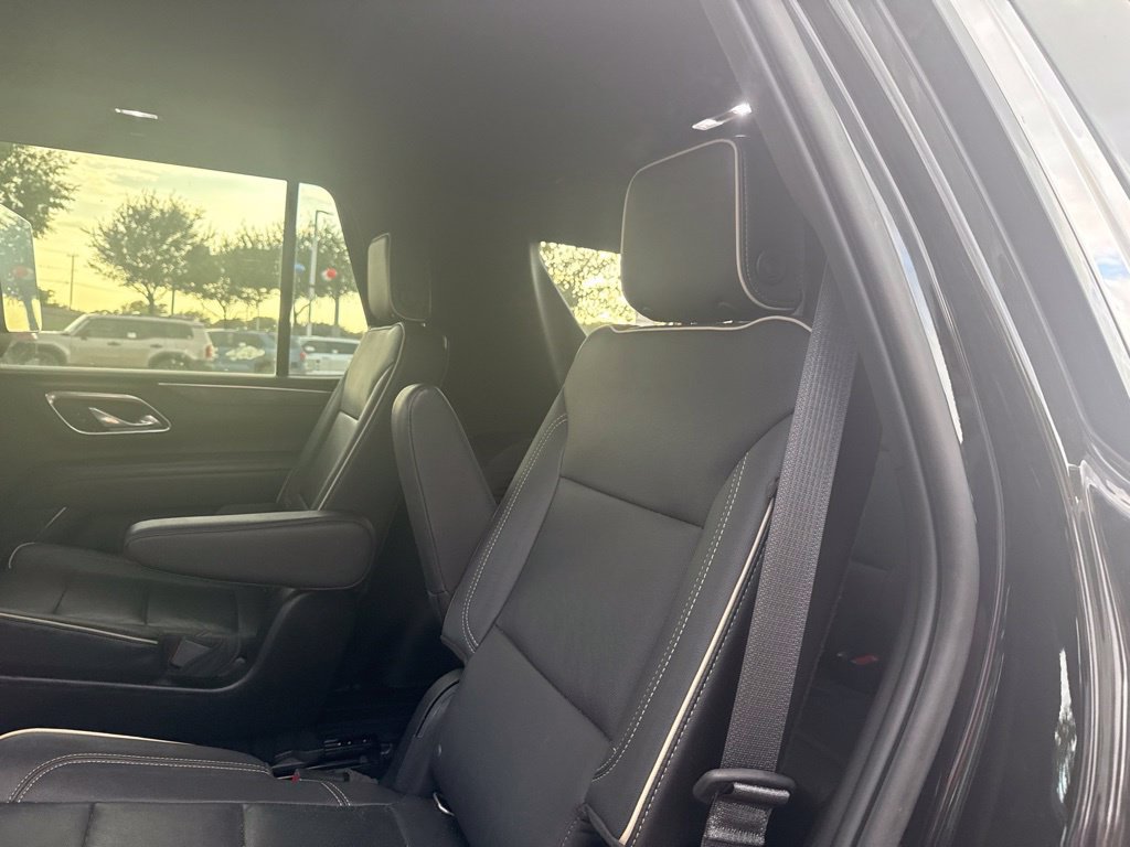 Used 2021 GMC Yukon SLT w/ SLT Premium Package RWD image 7