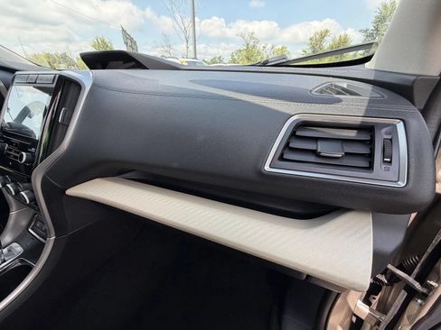 Used 2019 Subaru Ascent Premium AWD/4WD image 14