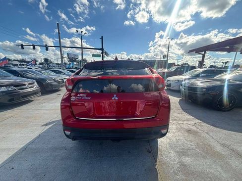 Used 2020 Mitsubishi Eclipse Cross ES FWD image 8