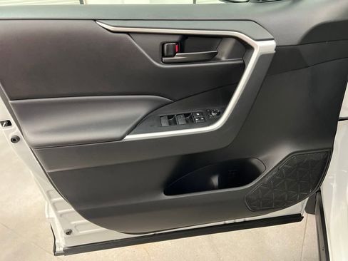 Used 2023 Toyota RAV4 LE image 11