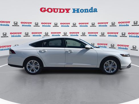 New 2026 Honda Accord LX image 9
