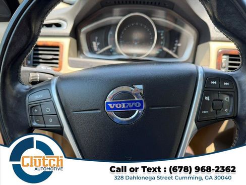 Used 2014 Volvo XC70 3.2 AWD/4WD image 24