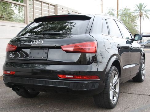 Used 2016 Audi Q3 2.0T Prestige w/ Prestige Package image 4