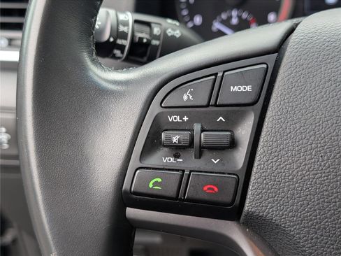 Used 2018 Hyundai Tucson Sport w/ Cargo Package image 21