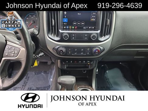 Used 2020 GMC Canyon SLE w/ Driver Alert Package image 32