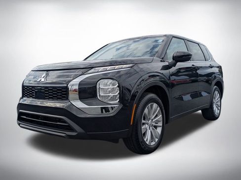 New 2026 Mitsubishi Outlander ES FWD image 7