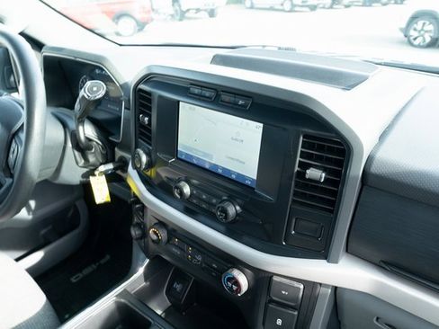 Used 2021 Ford F150 XLT w/ Trailer Tow Package image 40