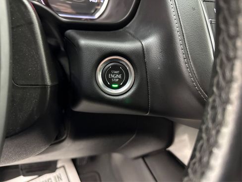 Used 2022 Chevrolet Suburban LS image 29