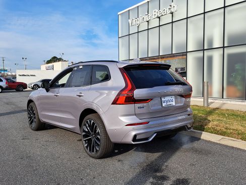 New 2026 Volvo XC60 T8 Ultra w/ Climate Package image 4