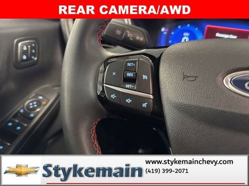 Used 2022 Ford Escape SEL w/ SEL Stealth AWD Package image 24