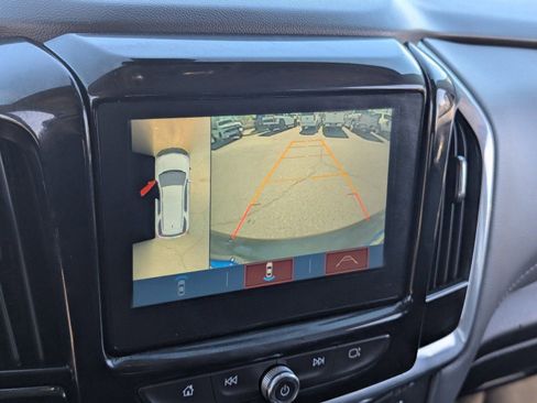 Used 2019 Chevrolet Traverse Premier w/ Driver Confidence II Package image 28