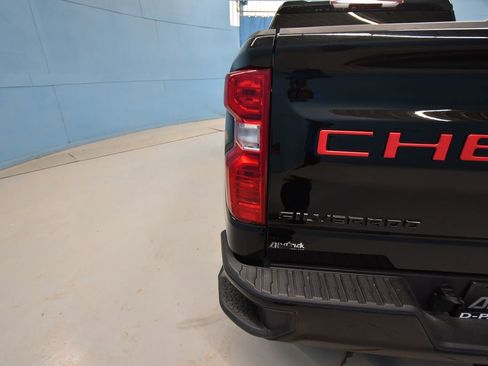 Used 2024 Chevrolet Silverado 1500 Custom w/ LPO, Dark Essentials Package image 37